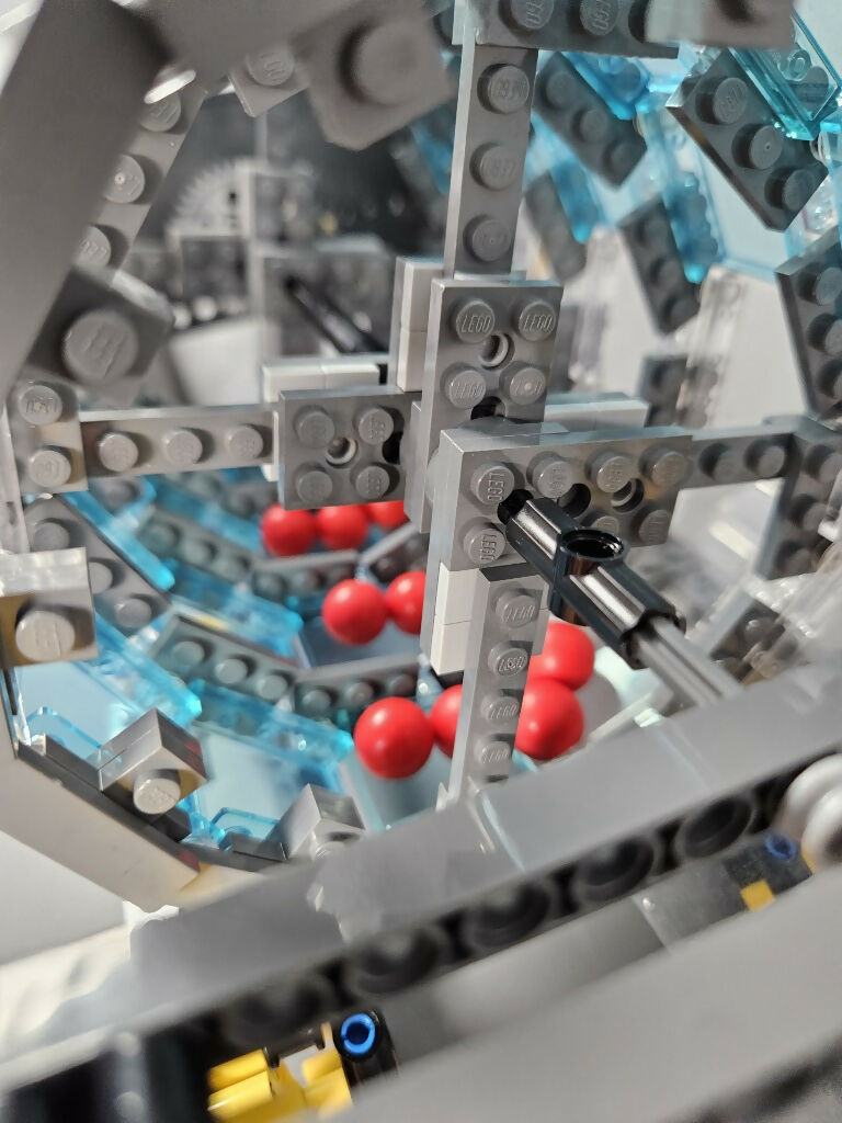 Archimedes Screw Type 1, by Akiyuki