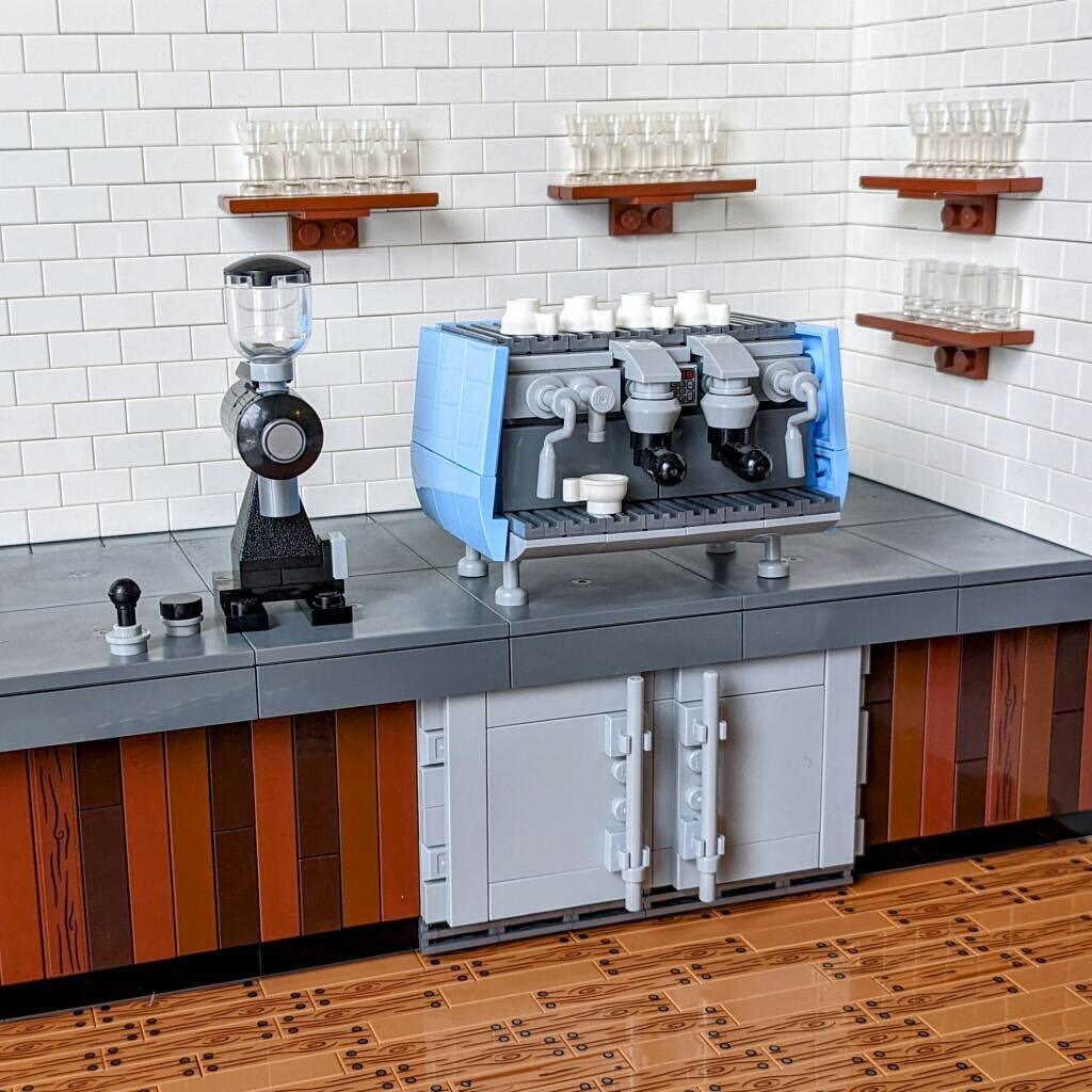 Coffee Machine - Victoria Arduino Eagle One – BuildaMOC