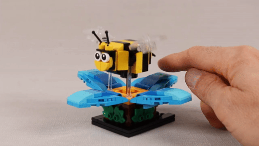 Flying Bee - BuildaMOC