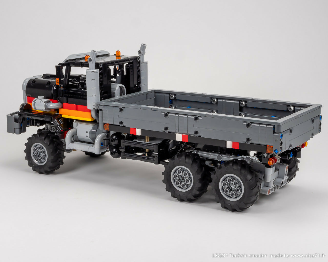 6x6_offroad_truck_4