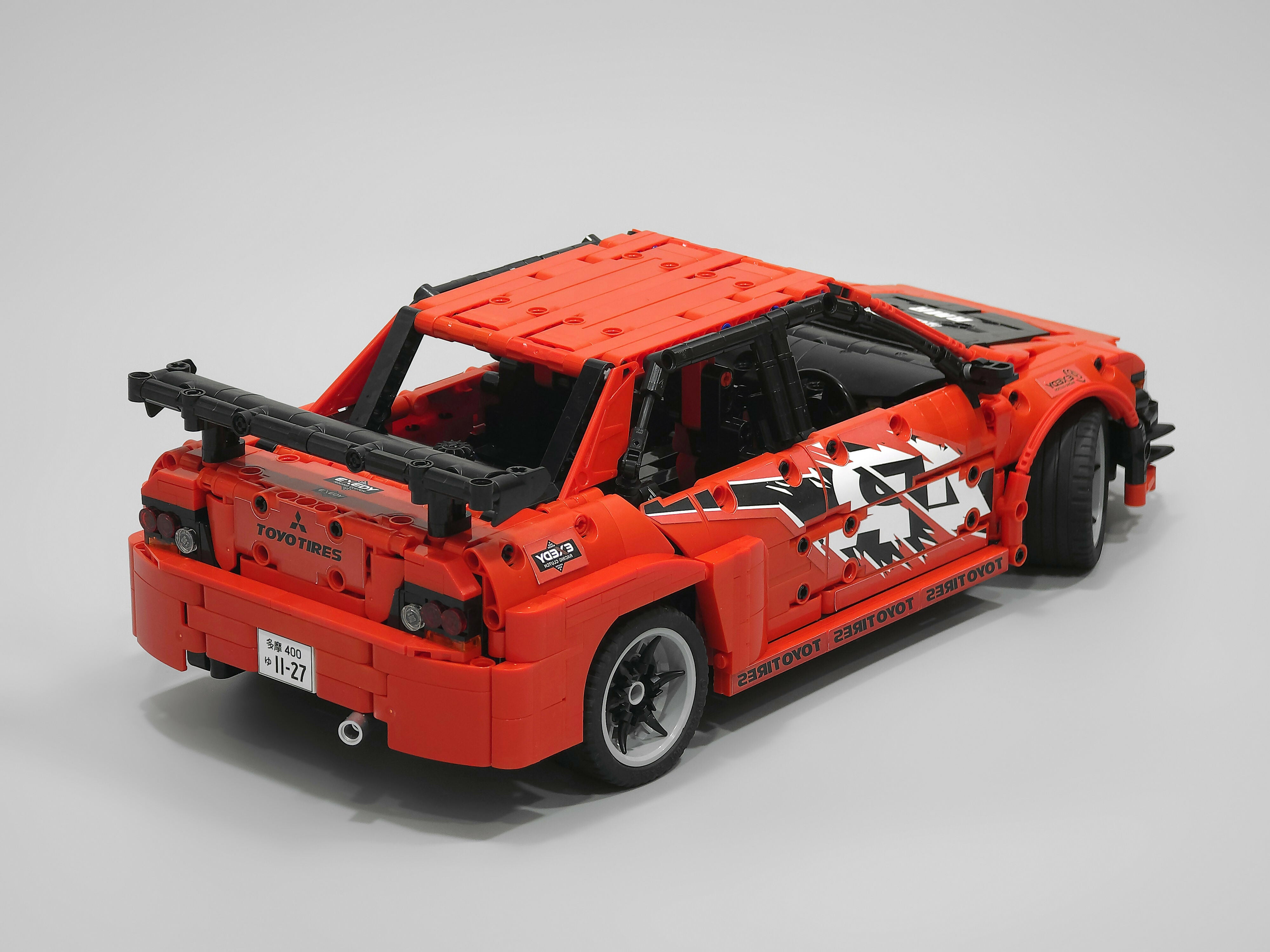 Mitsubishi Lancer Evolution IX (1:12)