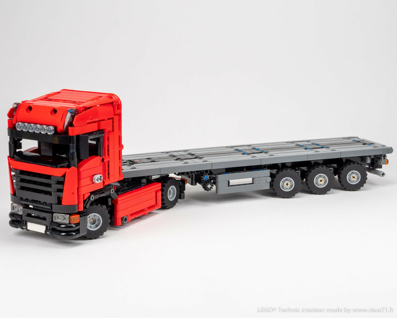 Euro-Truck and Steering Axle Trailer