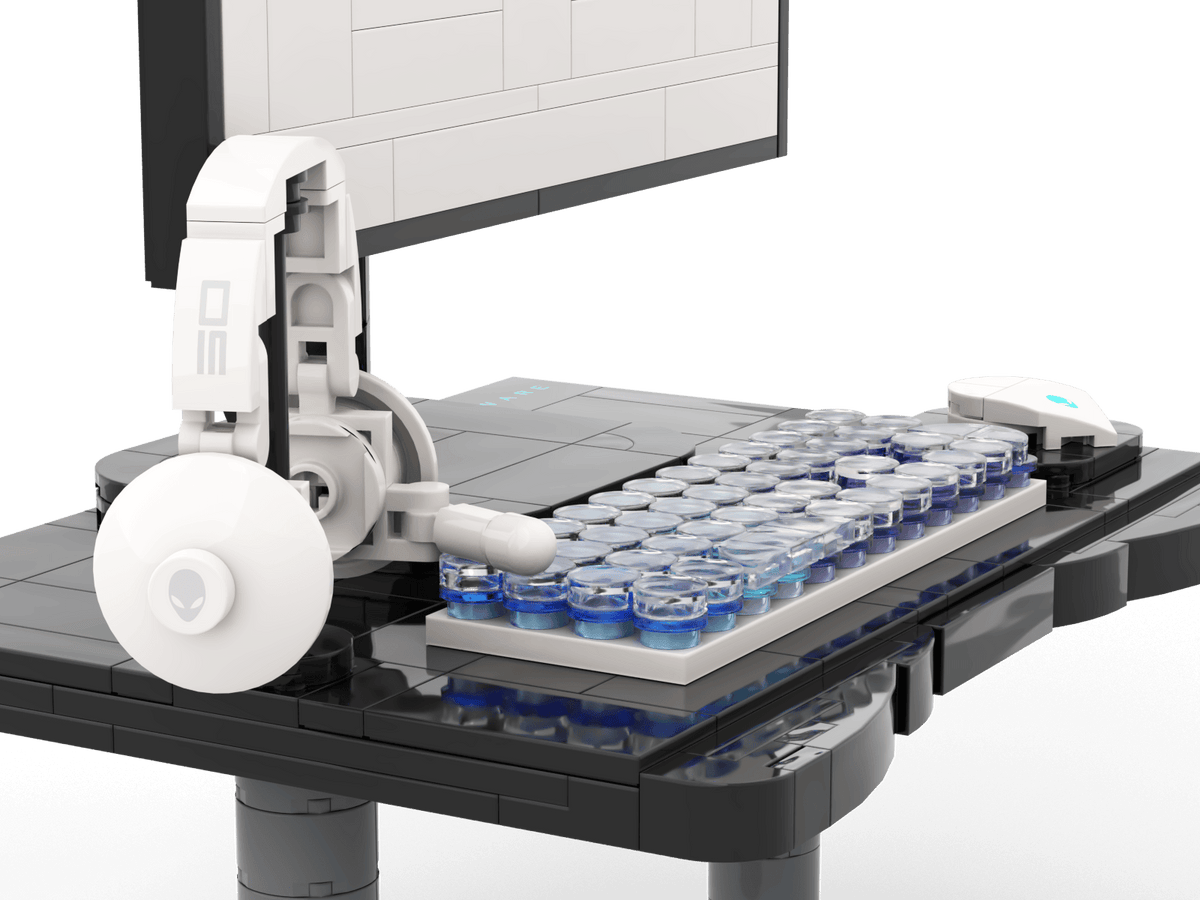 Alienware Area-51 Gaming Desk Kit