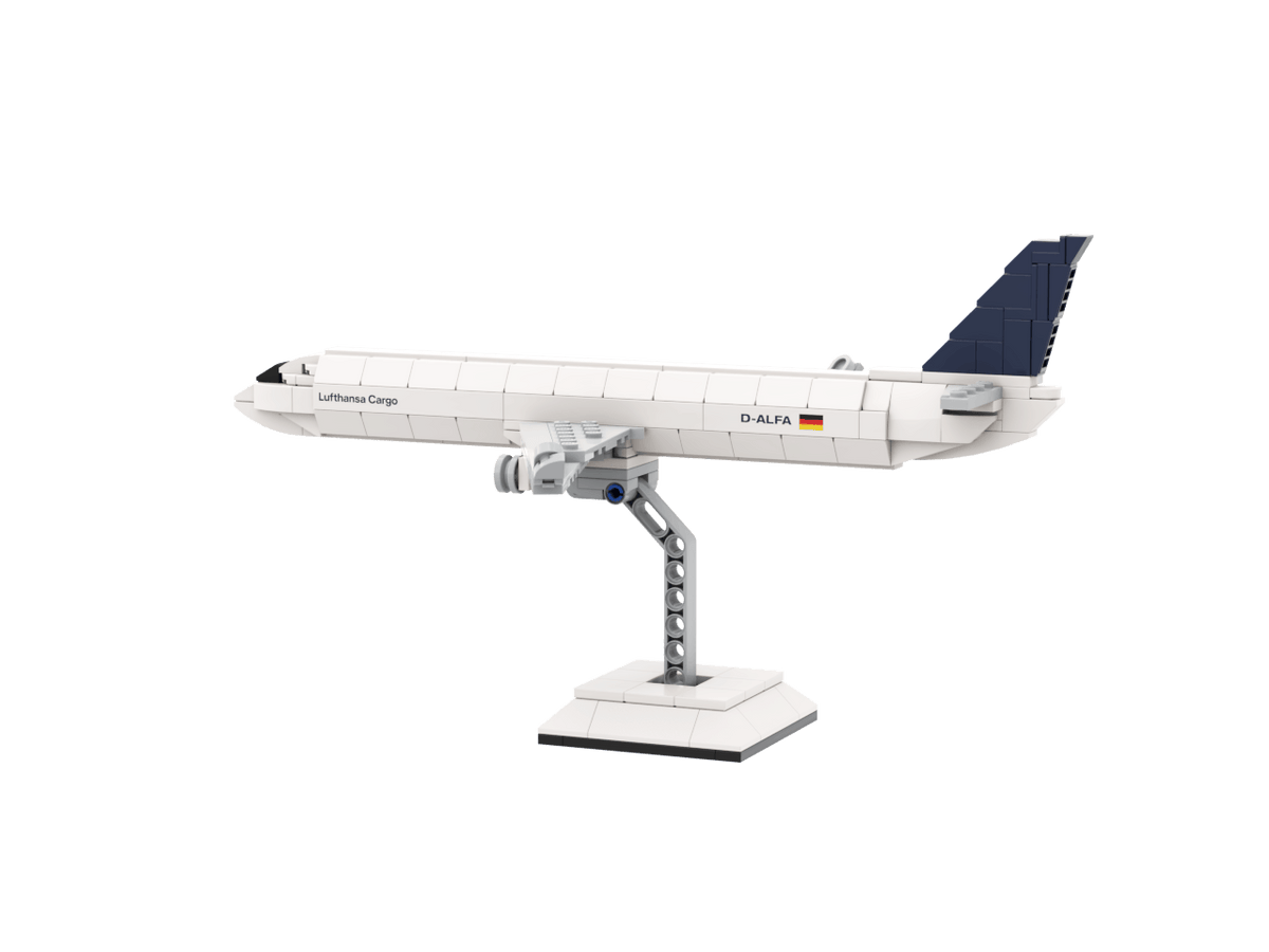 Lufthansa Cargo Boeing 777 Freighter Kit