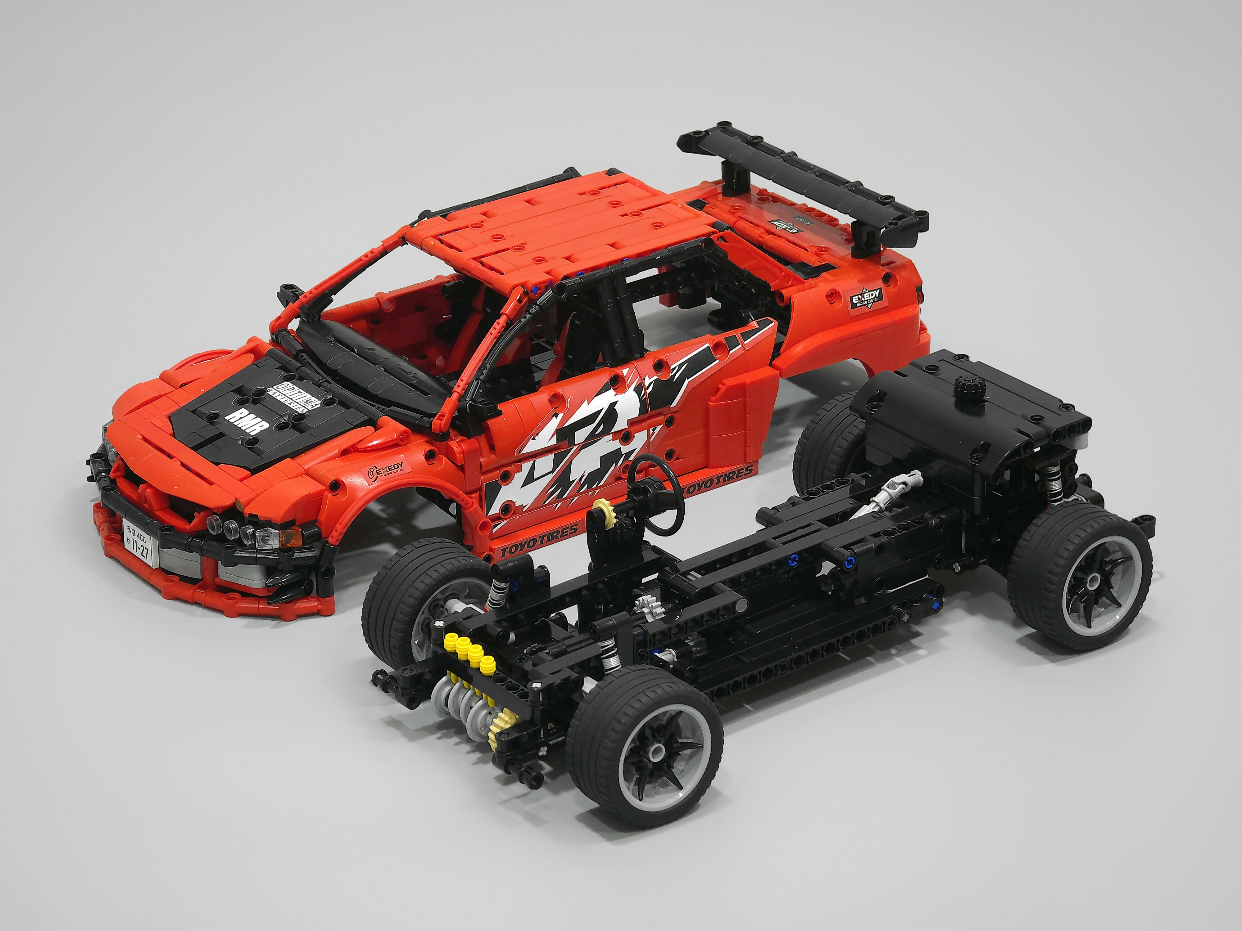 Mitsubishi Lancer Evolution IX (1:12)