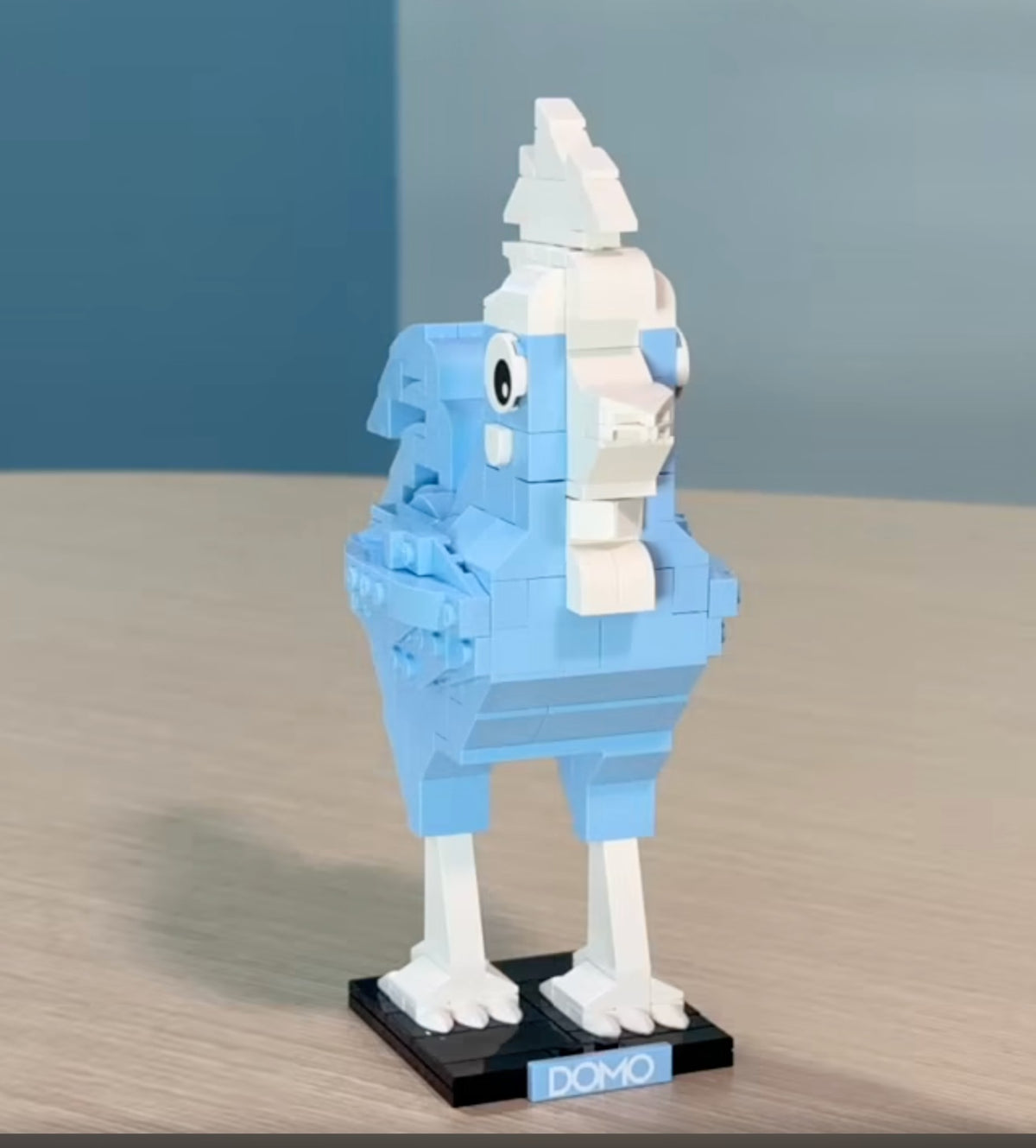 Domo Rooster Kit, the assembled Domo Rooster model