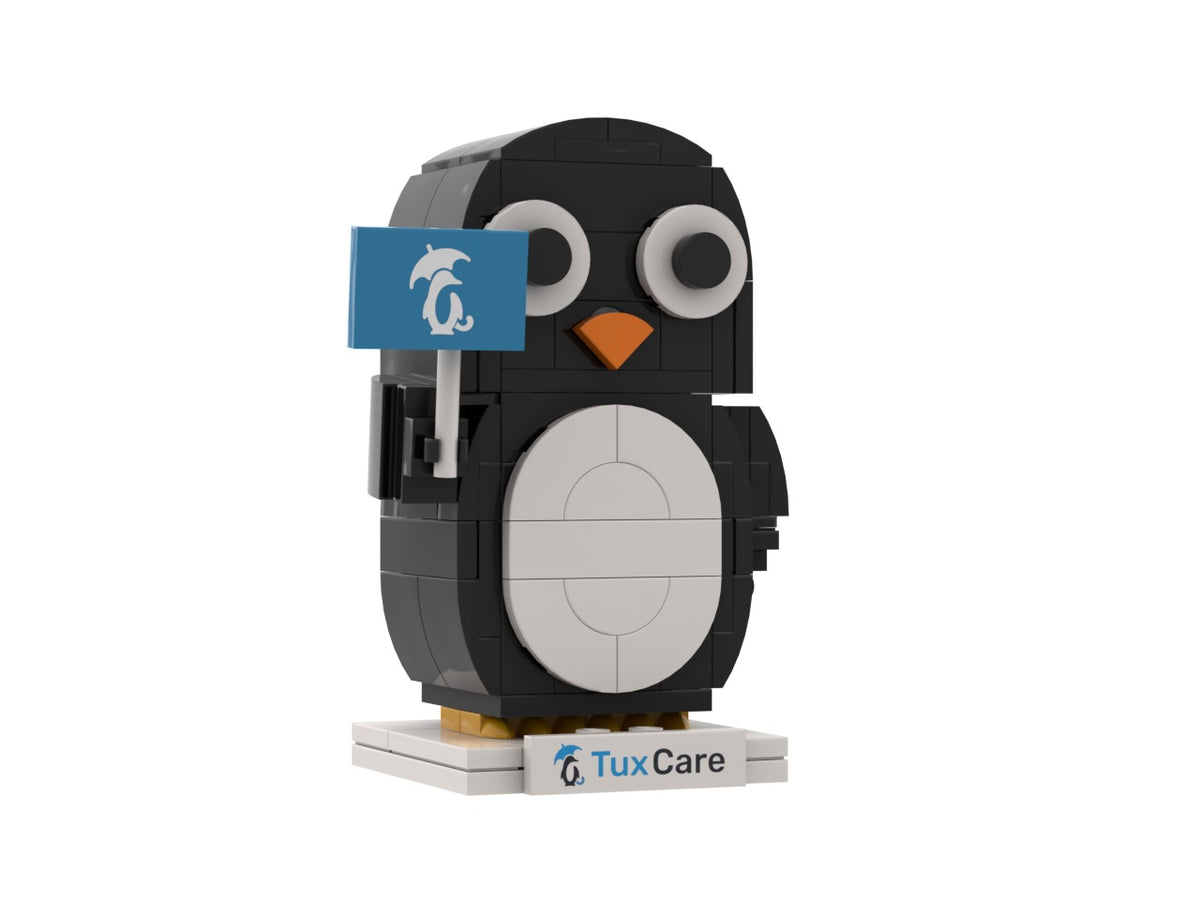 Mascota pingüino, view of the custom brick model