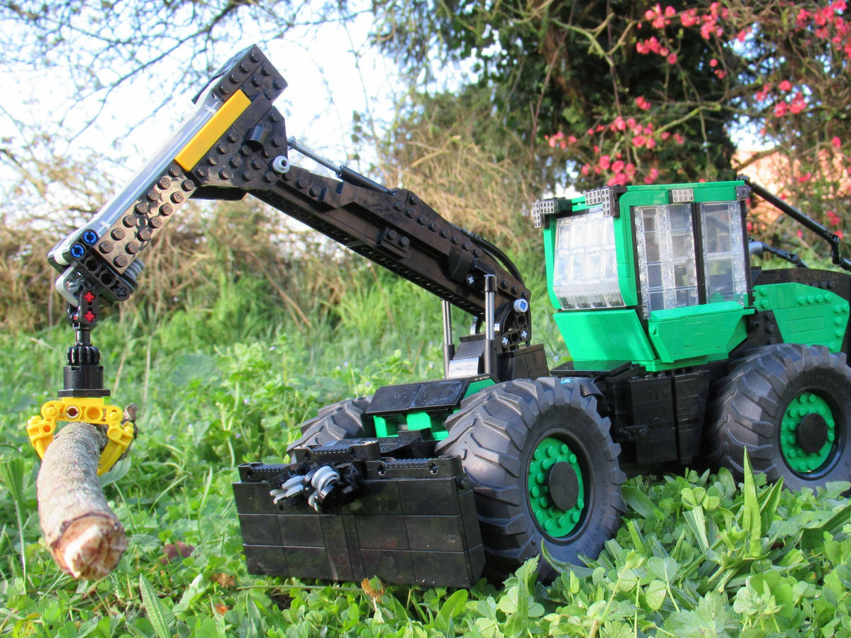 Remolcador de troncos HSM 904ZL - BuildaMOC