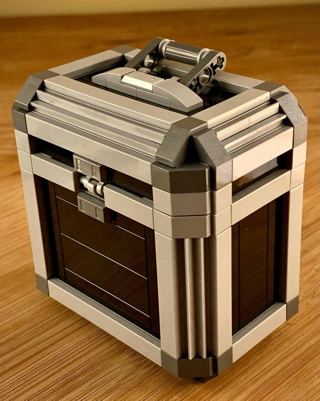 DJ Record Case, by Zachary Steinman - BuildaMOC