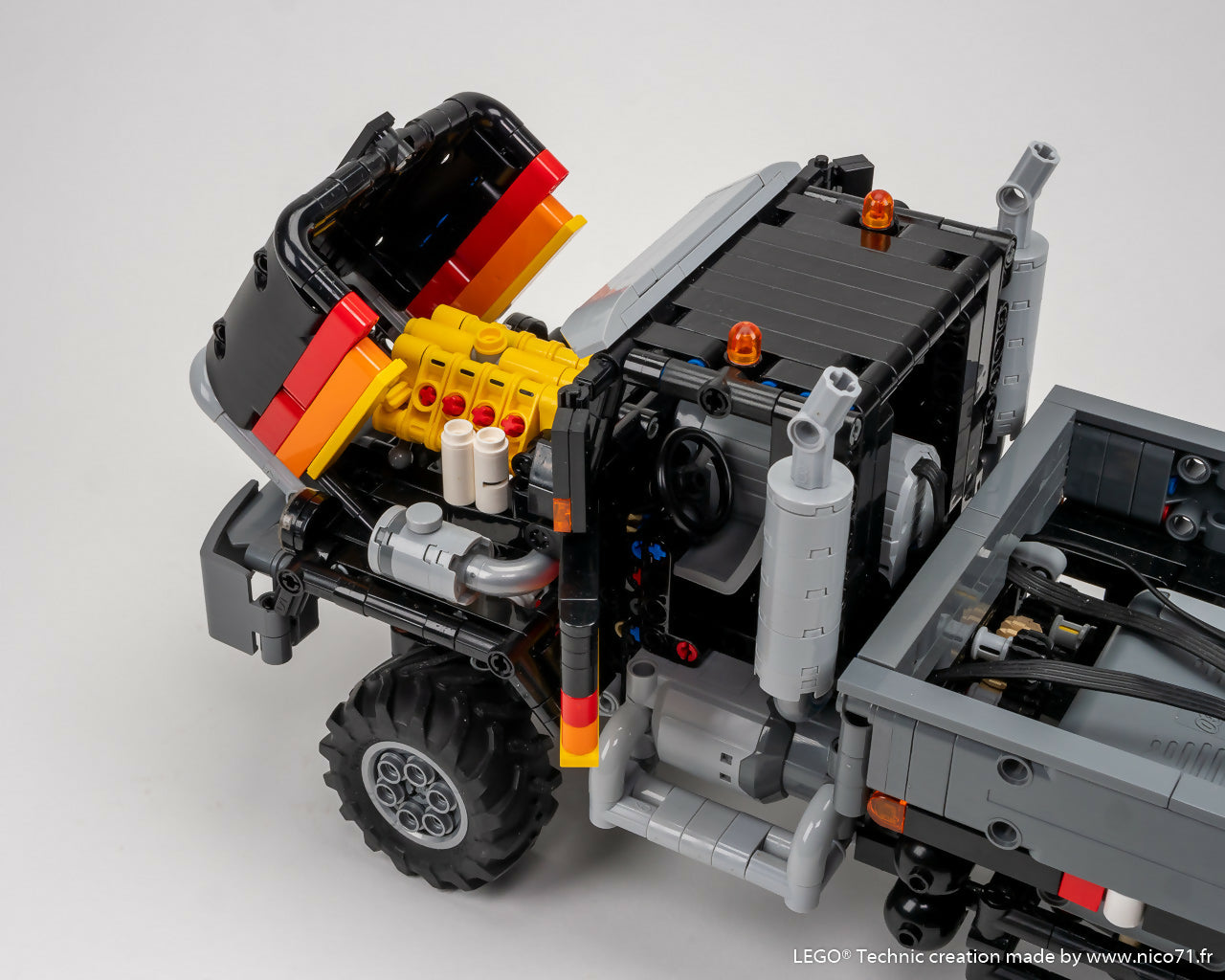 6x6_offroad_truck_11
