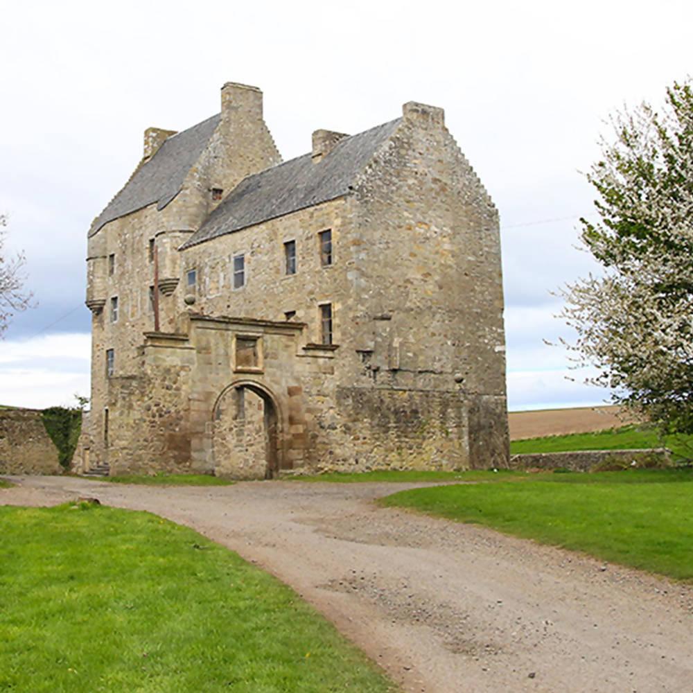 Lallybroch, hogar del clan Fraser - BuildaMOC