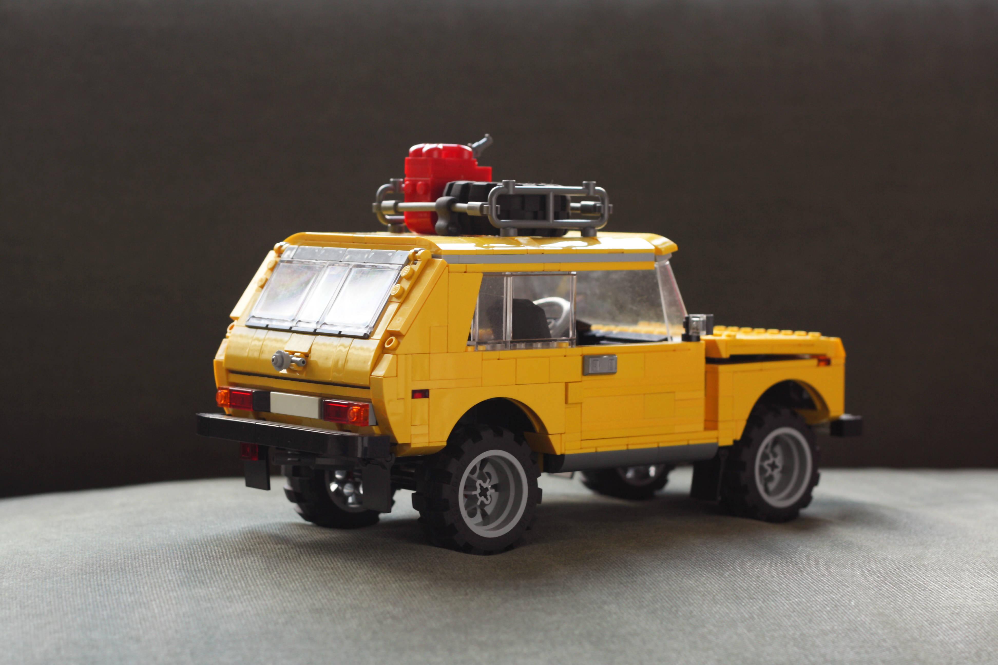 Lada Niva - BuildaMOC