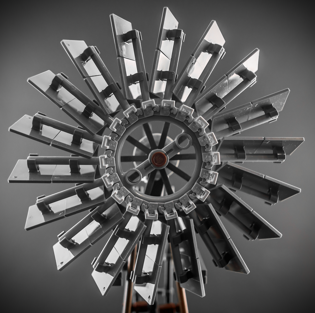 Funktionierende Windpumpe - BuildaMOC
