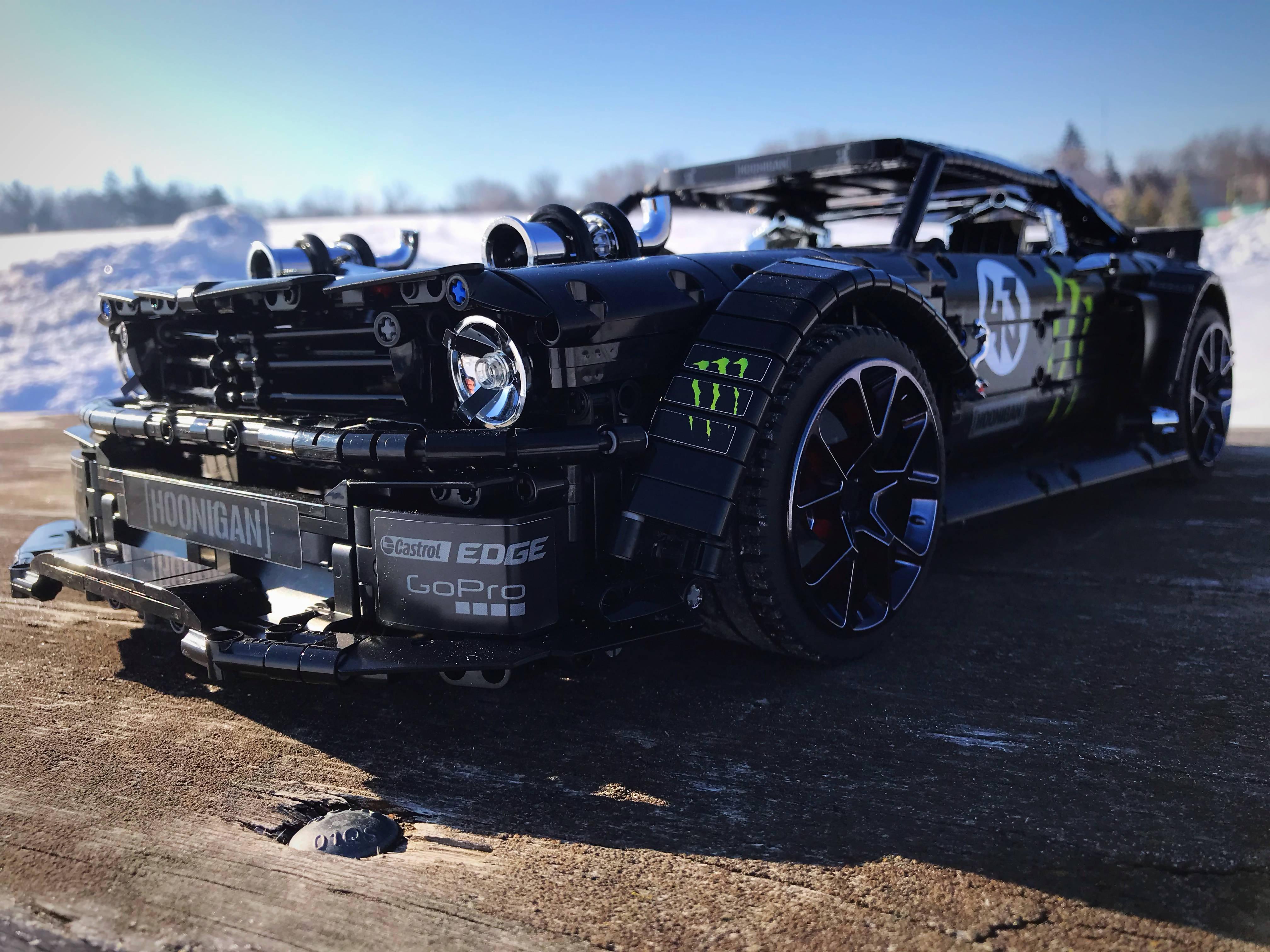 Ford Mustang Hoonicorn - BuildaMOC