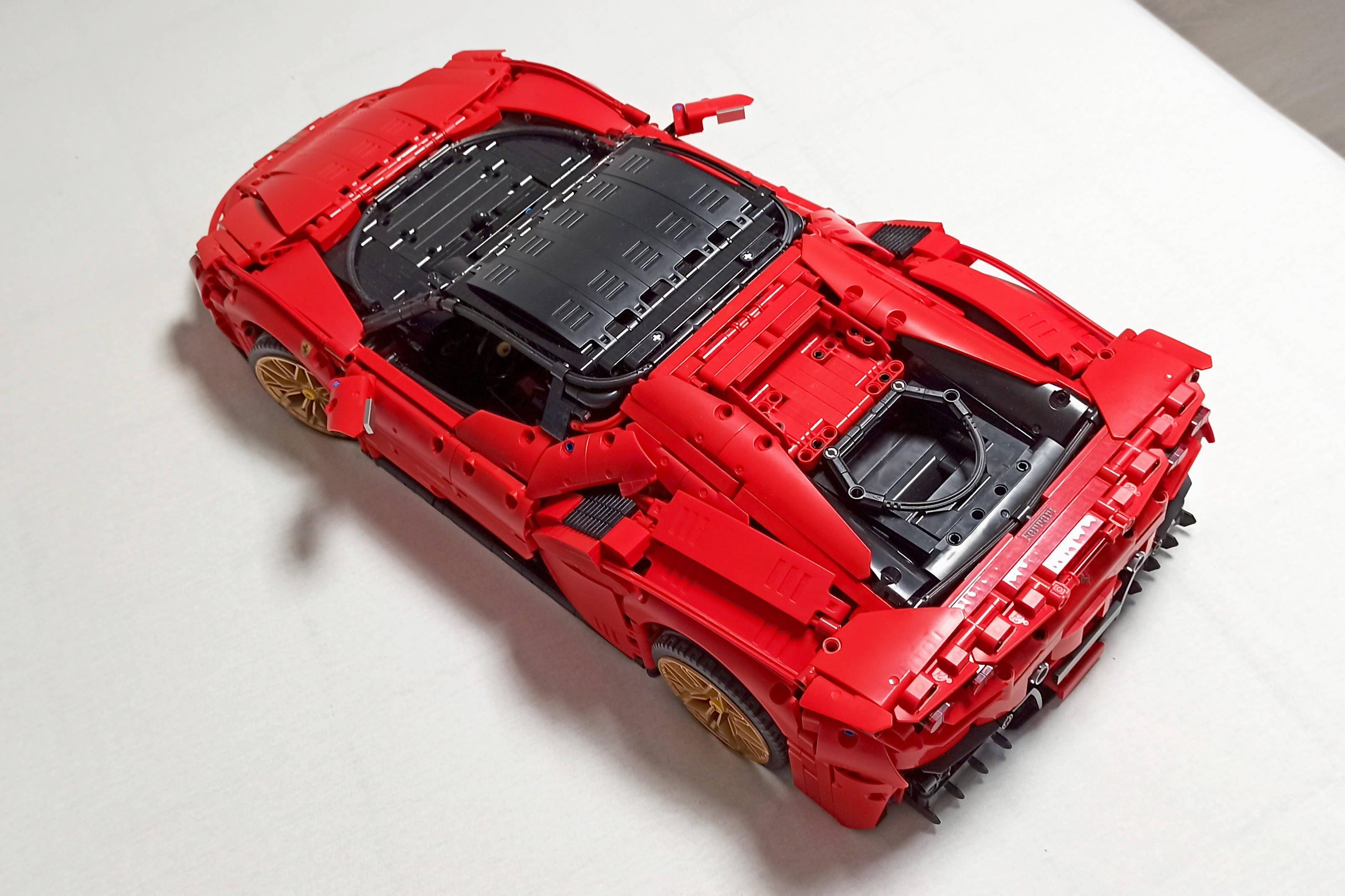 Prancing Horse SF90 Stradale 1:8 Scale - BuildaMOC