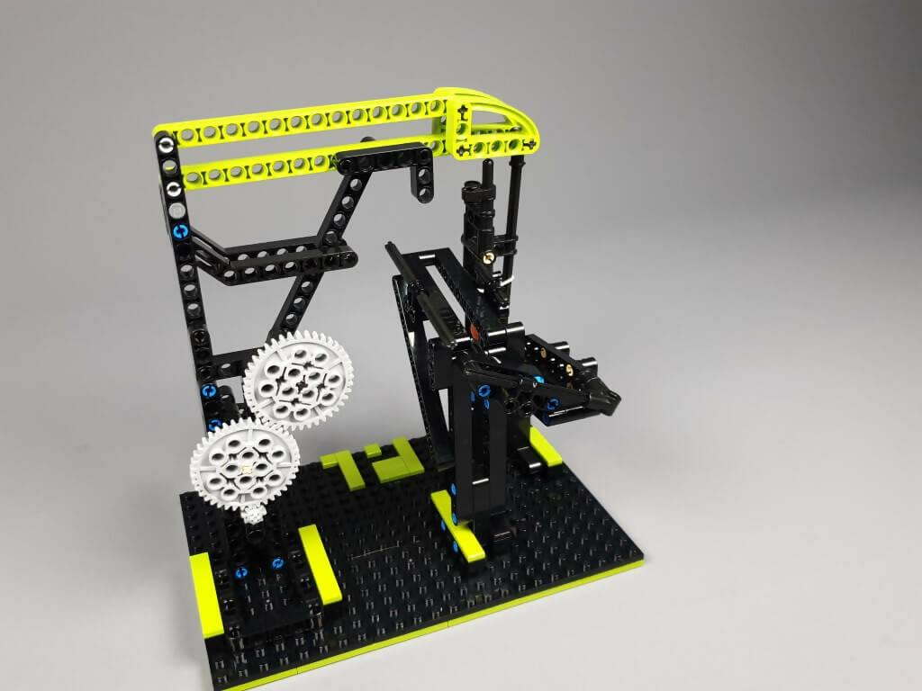 Ball Picker - LEGO GBC Power Loop series - #01 - BuildaMOC