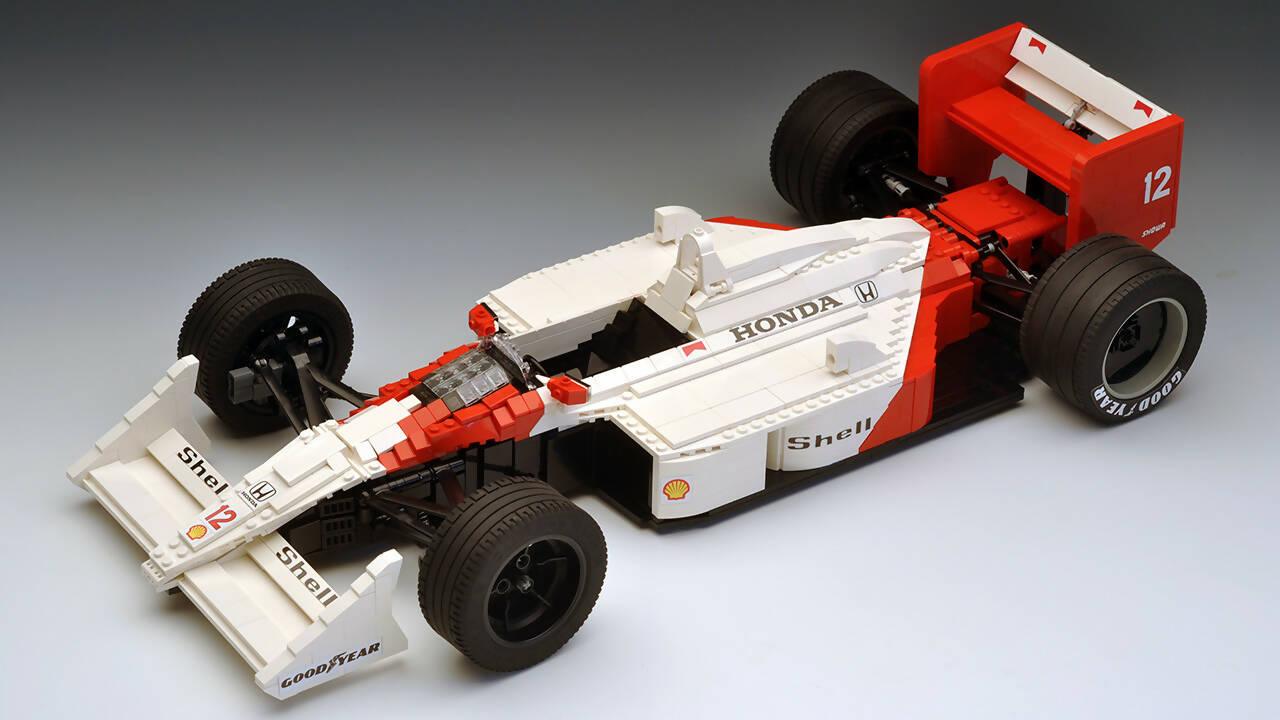 McLaren MP4/4 - scale 1:8 - BuildaMOC