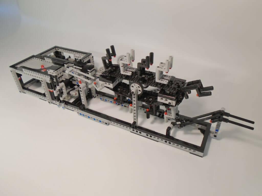 GBC - Roter Streifen Grauer Streifen, von Pinno  - BuildaMOC