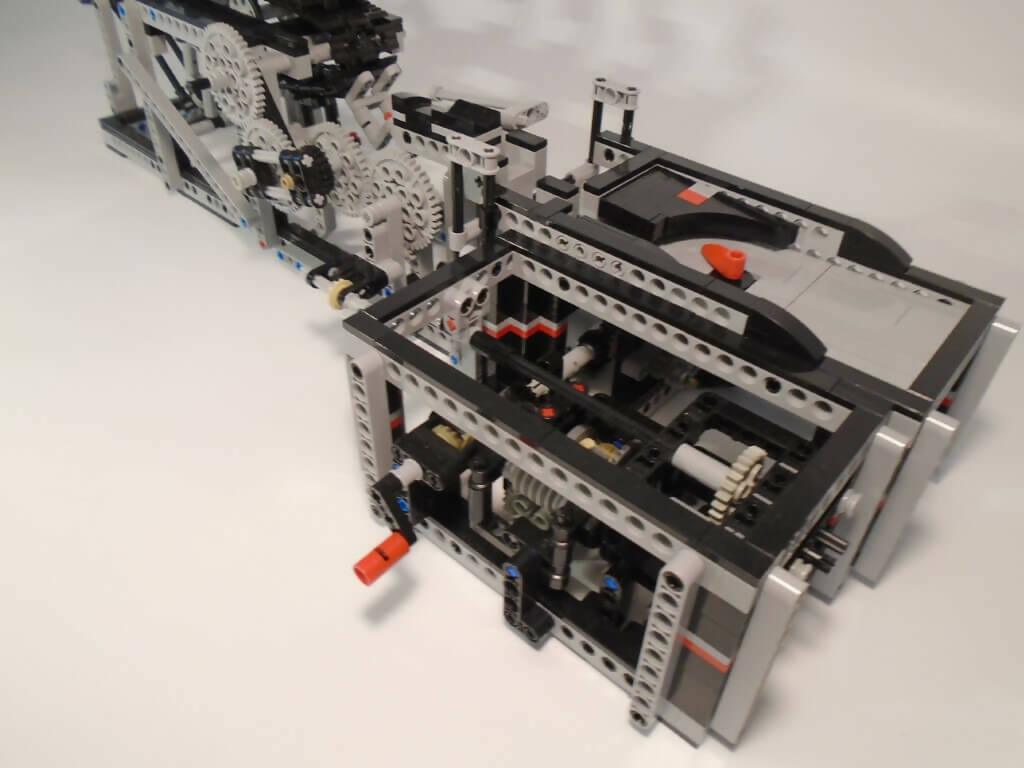 GBC - Roter Streifen Grauer Streifen, von Pinno  - BuildaMOC