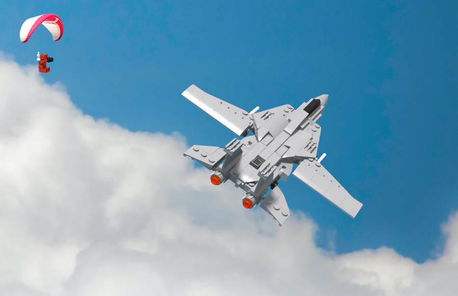 Top Fun F14 Tomcat Jet (midi)  - BuildaMOC