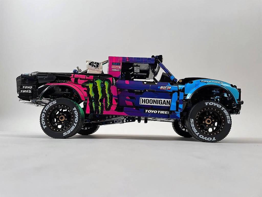 BAJA Truck - BuildaMOC