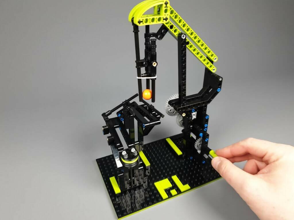 Ball Picker - LEGO GBC Power Loop series - #01 - BuildaMOC