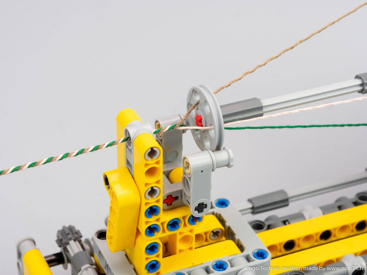 Manuelle Flechtmaschine - BuildaMOC