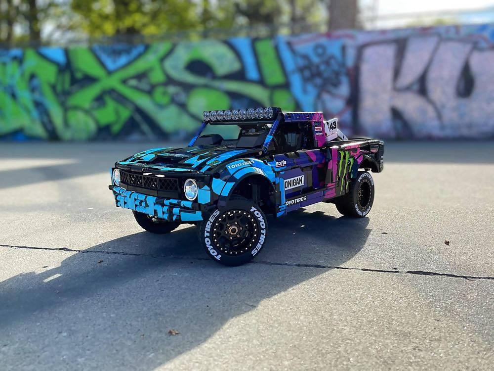 BAJA Truck - BuildaMOC