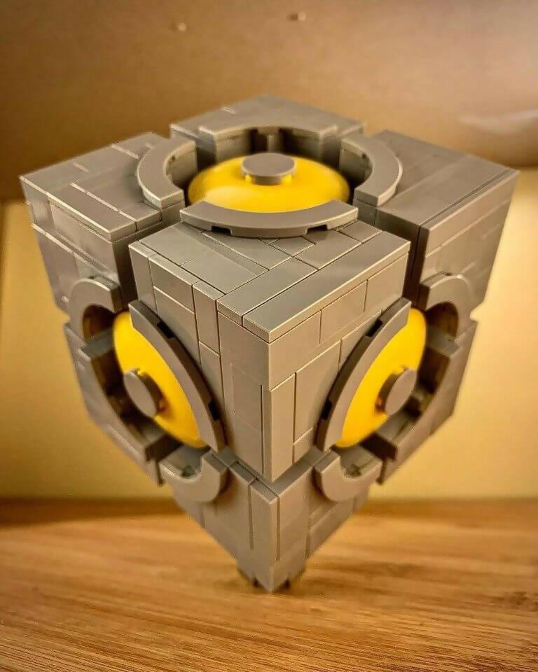 6x6 Dish Cube, von Zachary Steinman  - BuildaMOC
