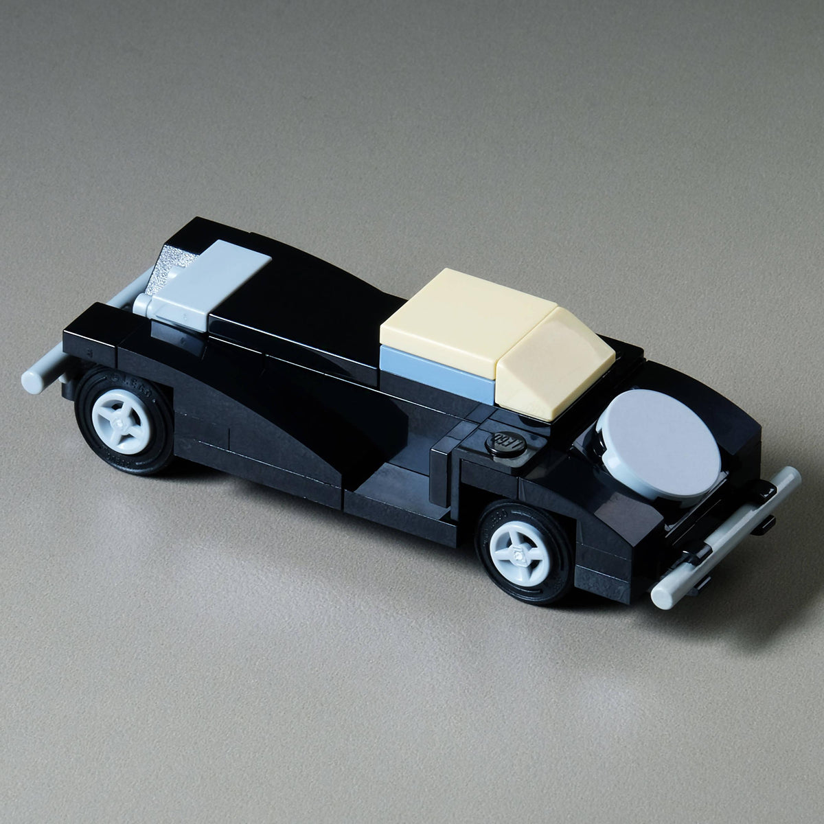 Oldtimer-Roadster - BuildaMOC