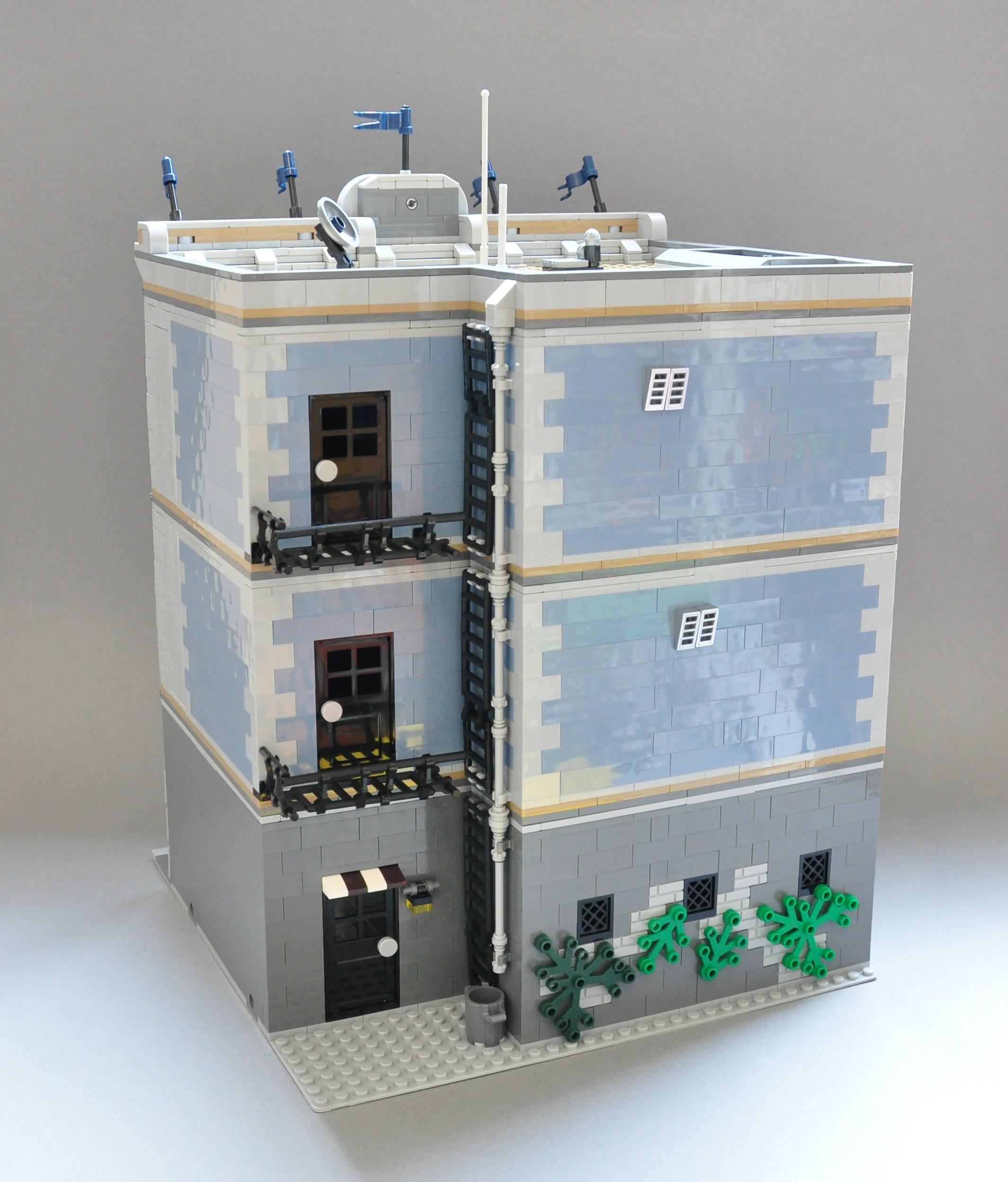 Modular Police Station - BuildaMOC