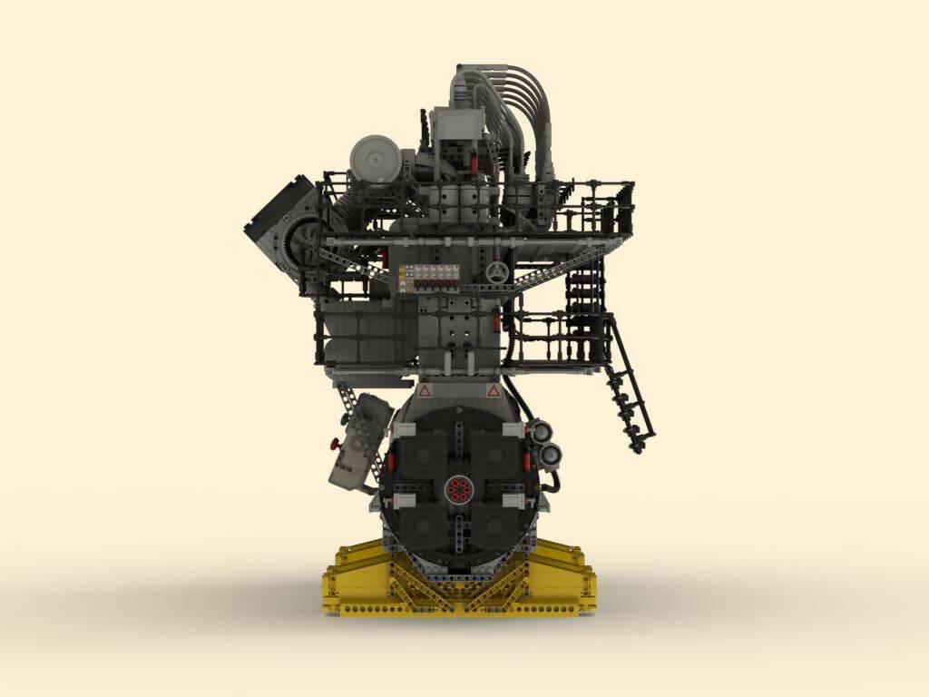 2-Stroke Marine Diesel Engine - BuildaMOC