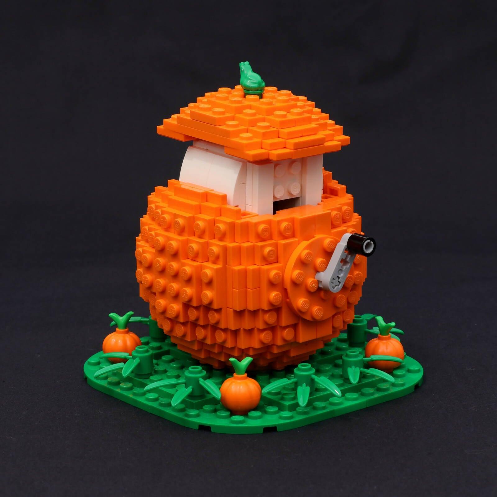 Ghost in the Pumpkin - BuildaMOC