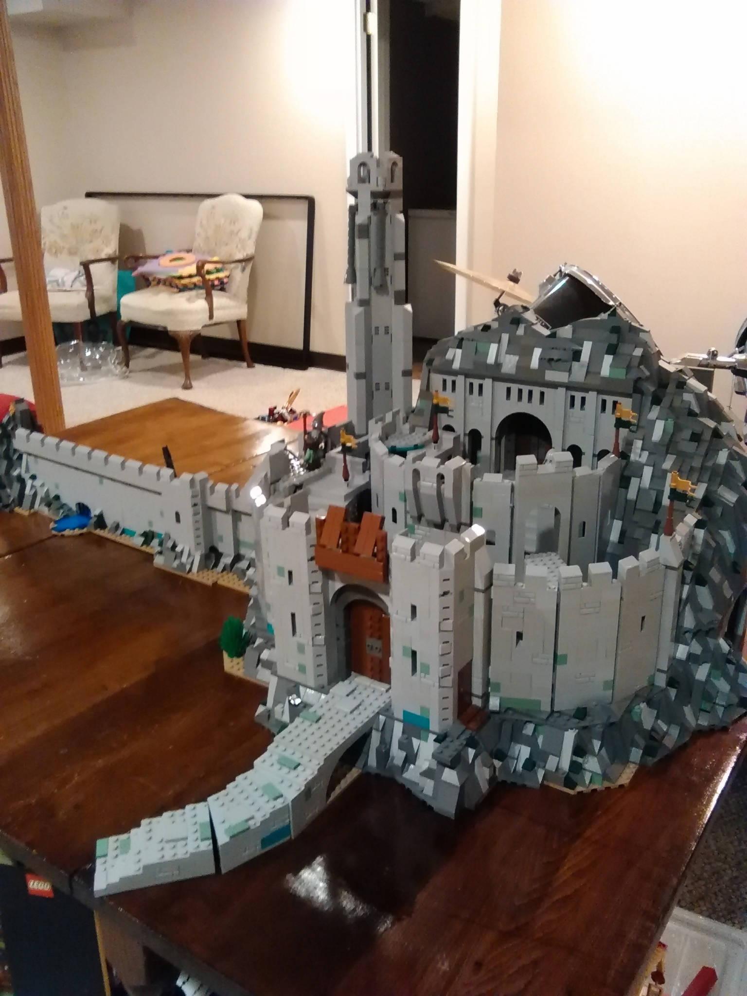 Helm's Deep, UCS scale - BuildaMOC