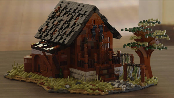 Medieval Fisherman`s House - BuildaMOC