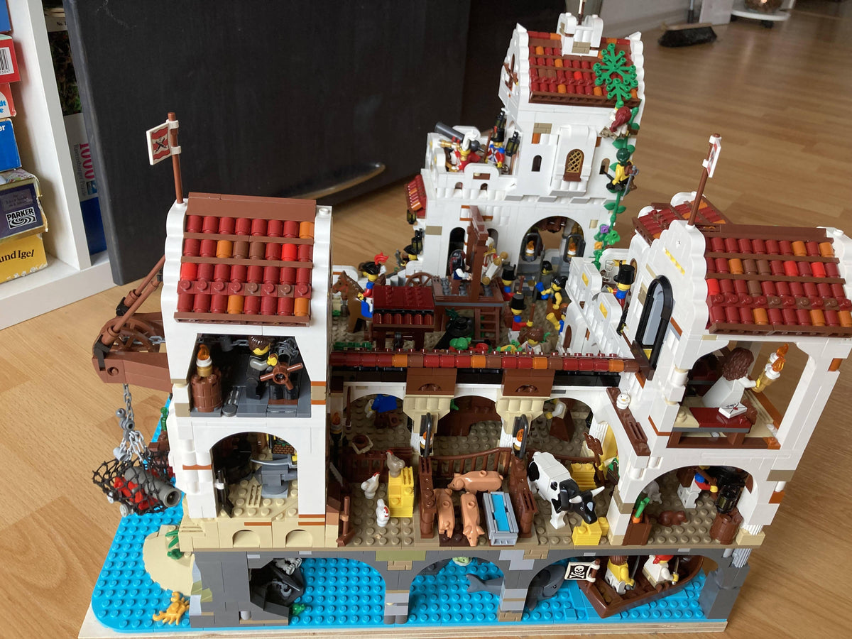 Fortaleza Eldorado - Piratas de la Bahía Barracuda - BuildaMOC